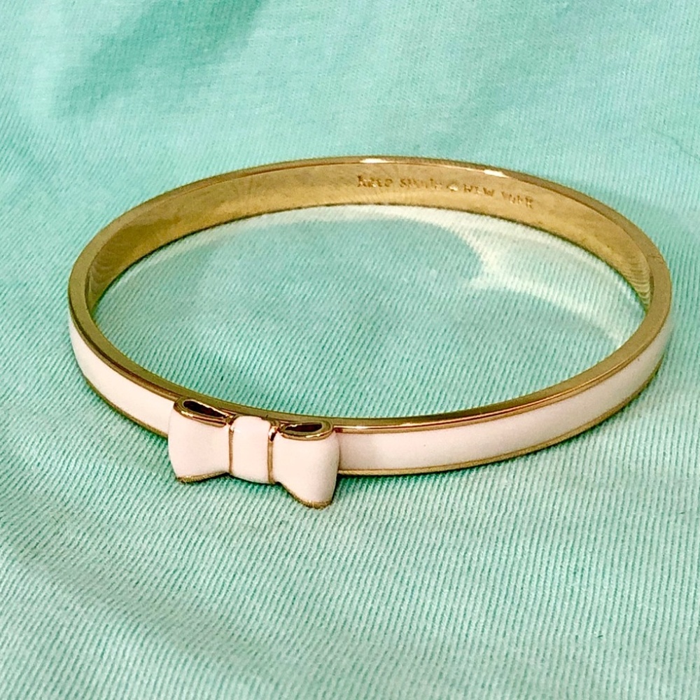 Kate Spade Take a Bow Bangle